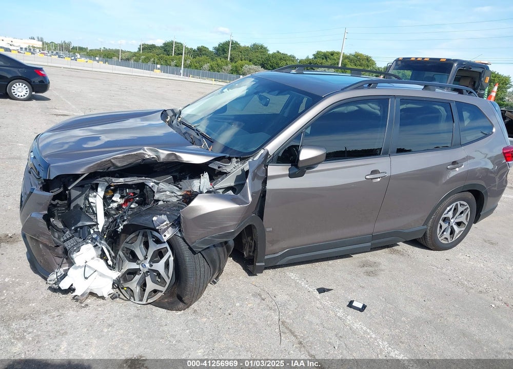 2024 SUBARU FORESTER PREMIUM VIN: JF2SKADC5RH499195