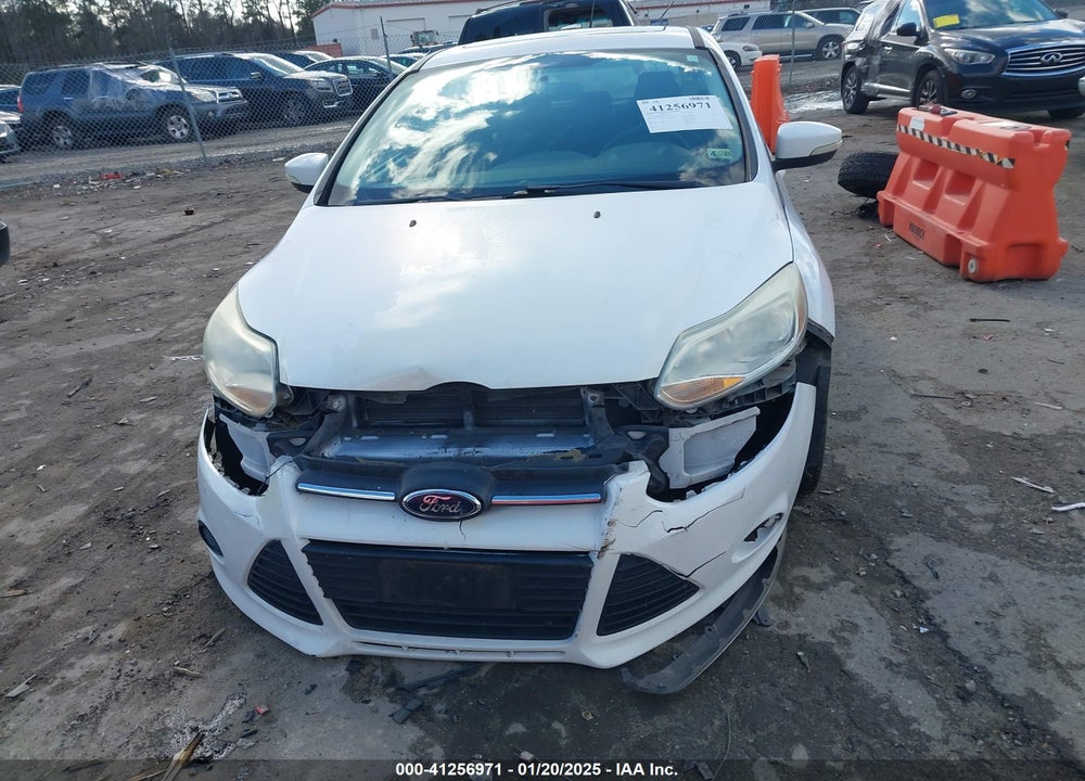 2014 FORD FOCUS VIN: 1FADP3K25EL233218