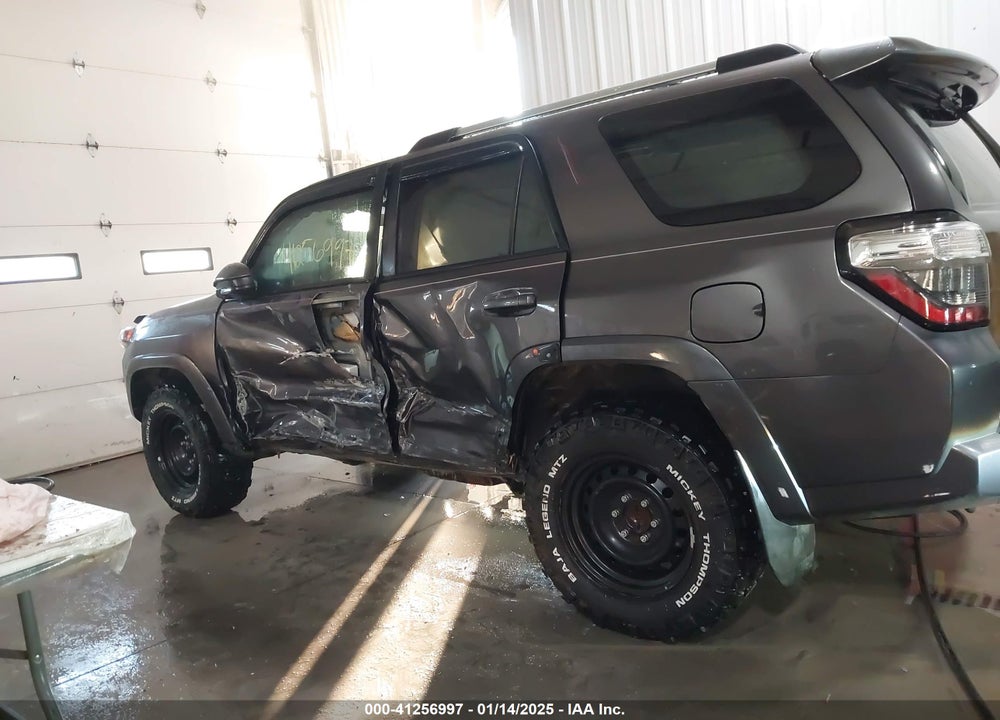 2014 TOYOTA 4RUNNER TRAIL VIN: JTEBU5JR3E5187876