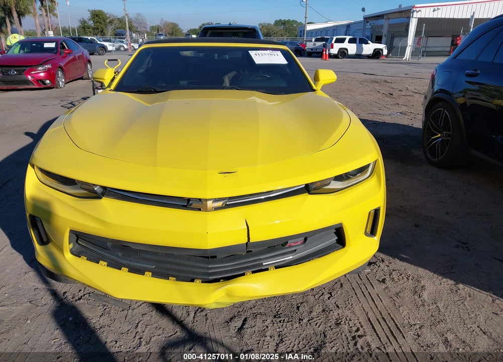 2017 CHEVROLET CAMARO 2LT VIN: 1G1FD3DX4H0133193