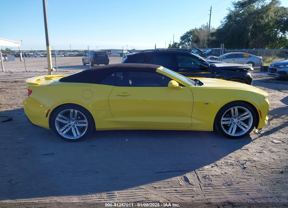 2017 CHEVROLET CAMARO 2LT VIN: 1G1FD3DX4H0133193