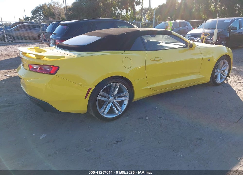 2017 CHEVROLET CAMARO 2LT VIN: 1G1FD3DX4H0133193