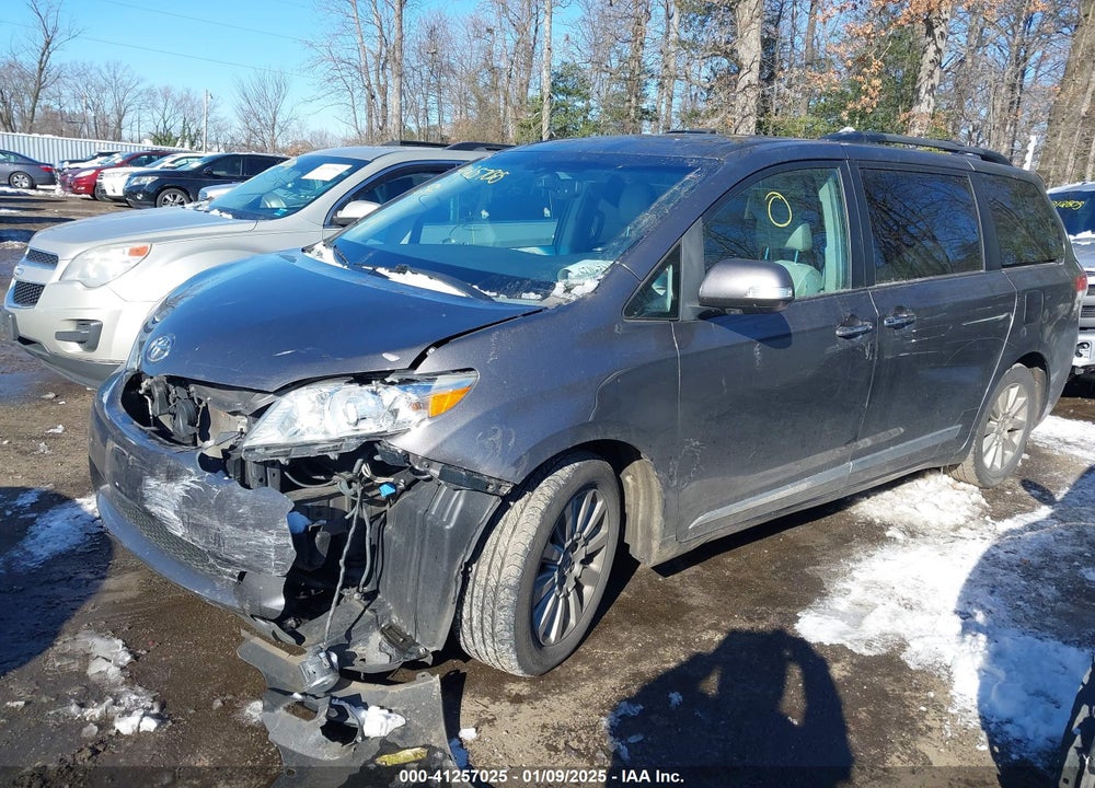 2013 TOYOTA SIENNA VIN: 5TDDK3DC5DS070811