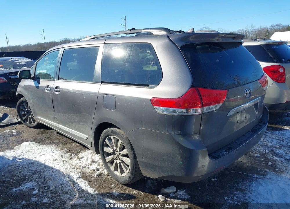 2013 TOYOTA SIENNA VIN: 5TDDK3DC5DS070811