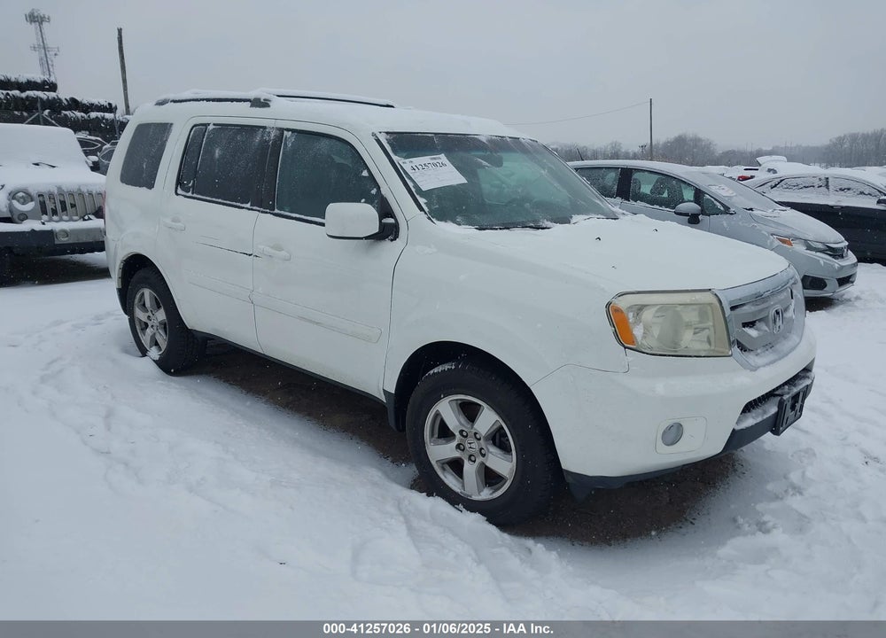 2011 HONDA PILOT EX-L VIN: 5FNYF4H5XBB026635
