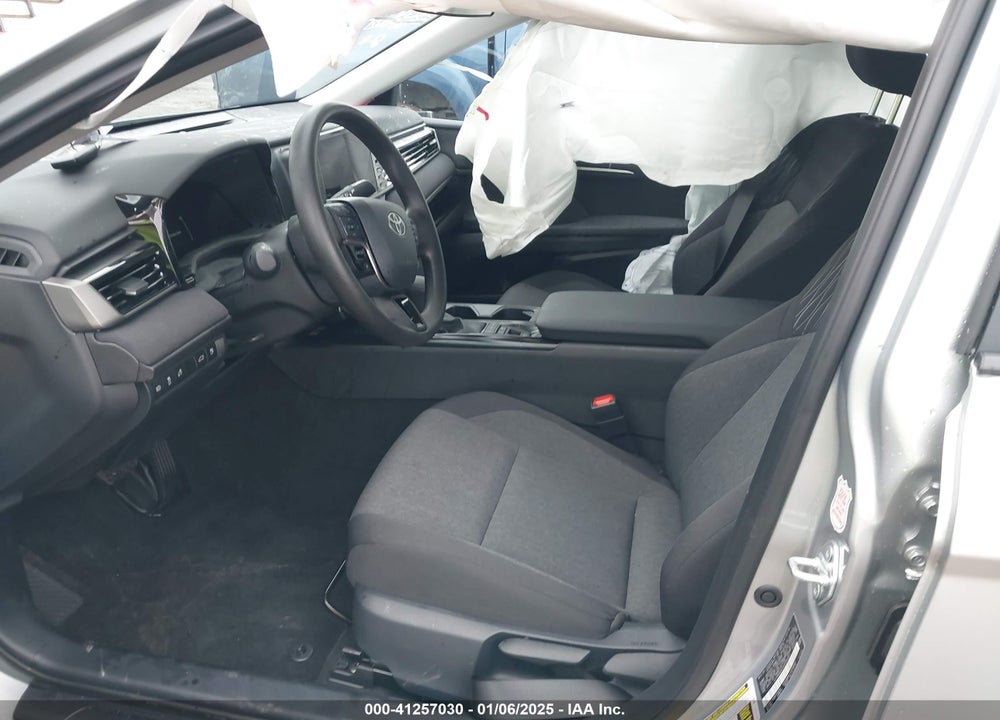 2025 TOYOTA CAMRY LE VIN: 4T1DAACK5SU050062