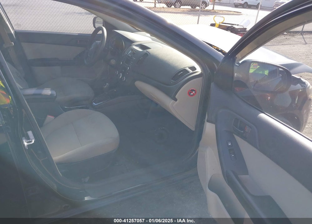 2012 KIA FORTE VIN: KNAFU4A20C5535002