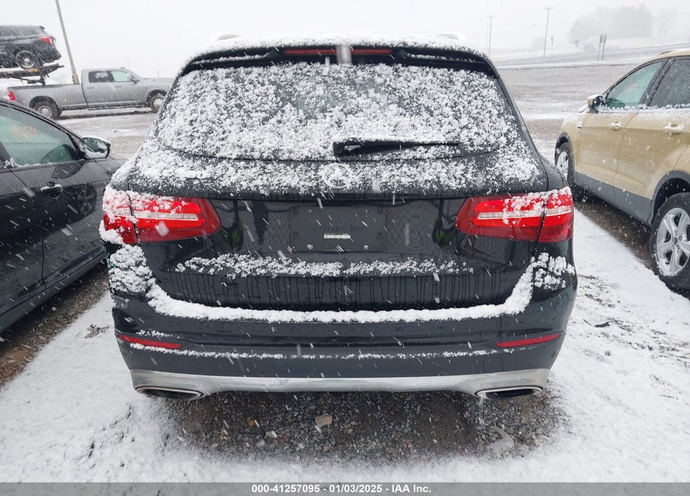 2018 MERCEDES-BENZ GLC 300 VIN: WDC0G4JB8JV117133