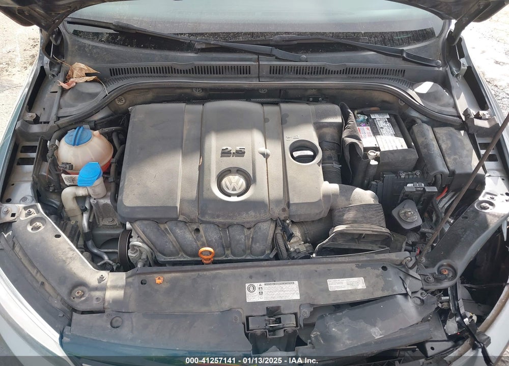2013 VOLKSWAGEN JETTA VIN: 3VWDX7AJ7DM257377