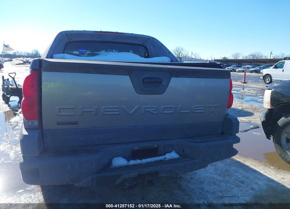 2002 CHEVROLET AVALANCHE 1500 VIN: 3GNEK13T52G229615