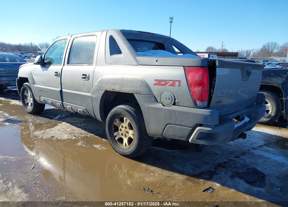 2002 CHEVROLET AVALANCHE 1500 VIN: 3GNEK13T52G229615