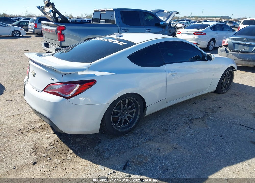 2015 HYUNDAI GENESIS 3.8 BASE VIN: KMHHT6KJ7FU129370