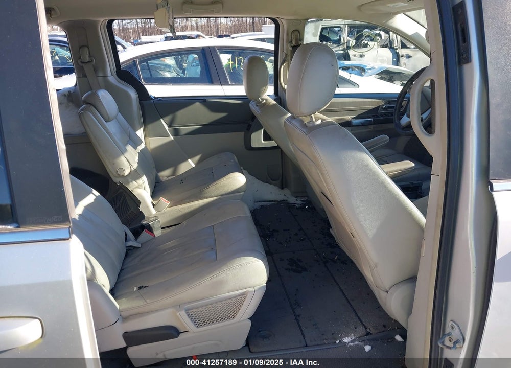 2008 CHRYSLER TOWN & COUNTRY TOURING VIN: 2A8HR54P88R629559