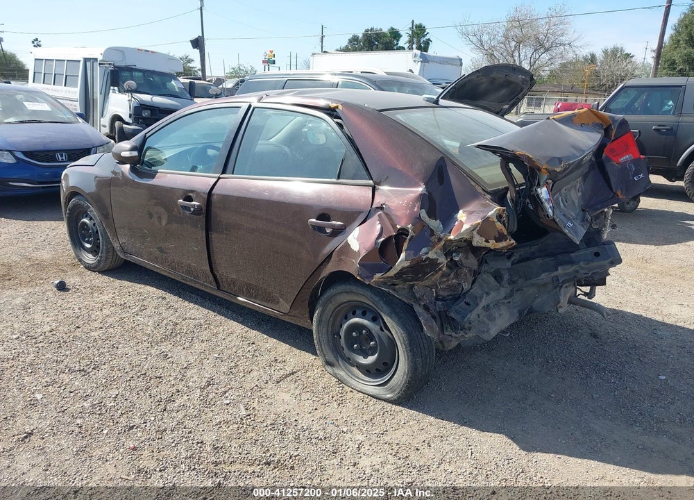 2010 KIA FORTE EX VIN: KNAFU4A24A5881146