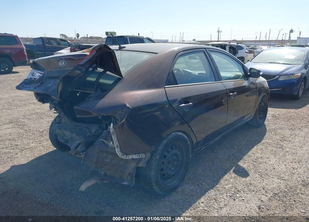 2010 KIA FORTE EX VIN: KNAFU4A24A5881146