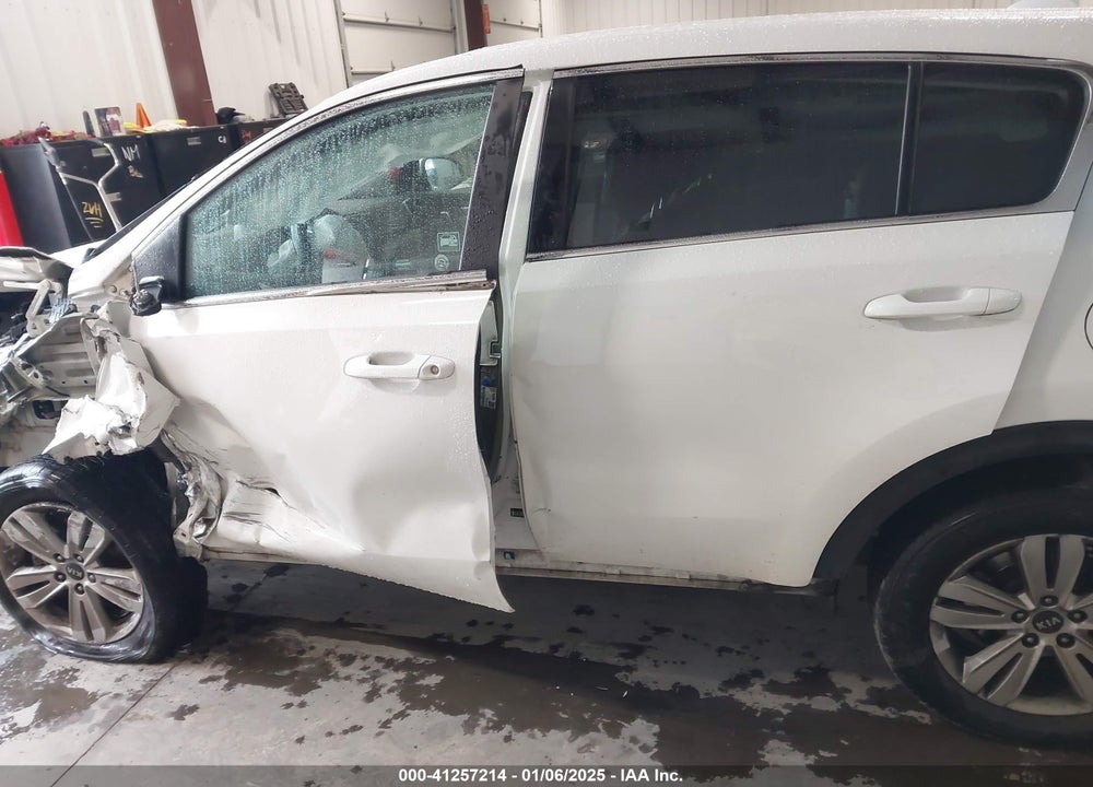 2017 KIA SPORTAGE LX VIN: KNDPM3ACXH7242648