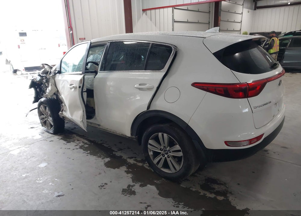2017 KIA SPORTAGE LX VIN: KNDPM3ACXH7242648