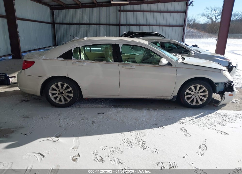2010 CHRYSLER SEBRING VIN: 1C3CC5FB7AN142364