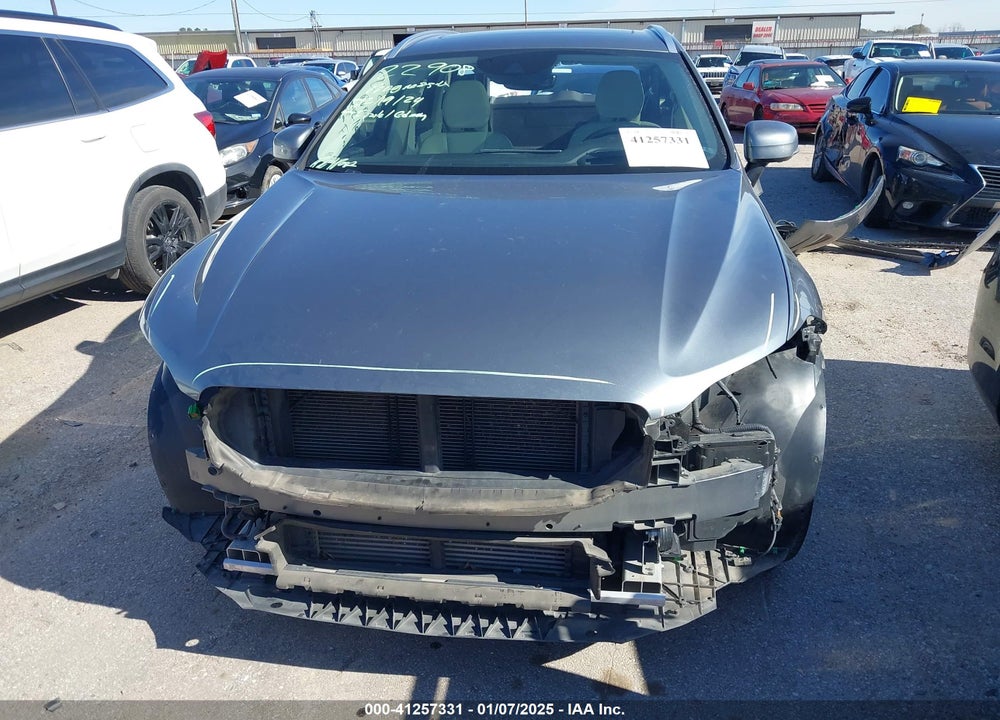 2020 VOLVO XC60 T6 MOMENTUM VIN: YV4A22RK7L1586688