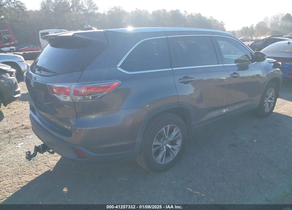 2015 TOYOTA HIGHLANDER XLE V6 VIN: 5TDKKRFH1FS117967