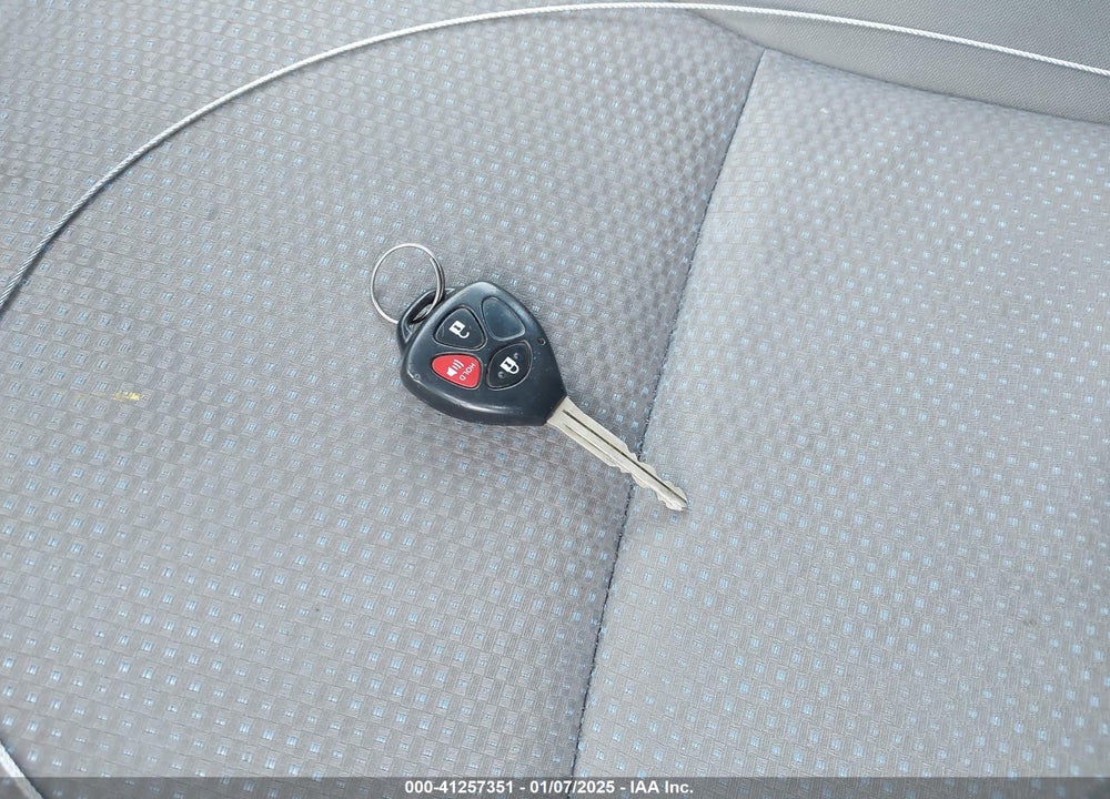 2009 TOYOTA MATRIX VIN: 2T1KU40E09C061707