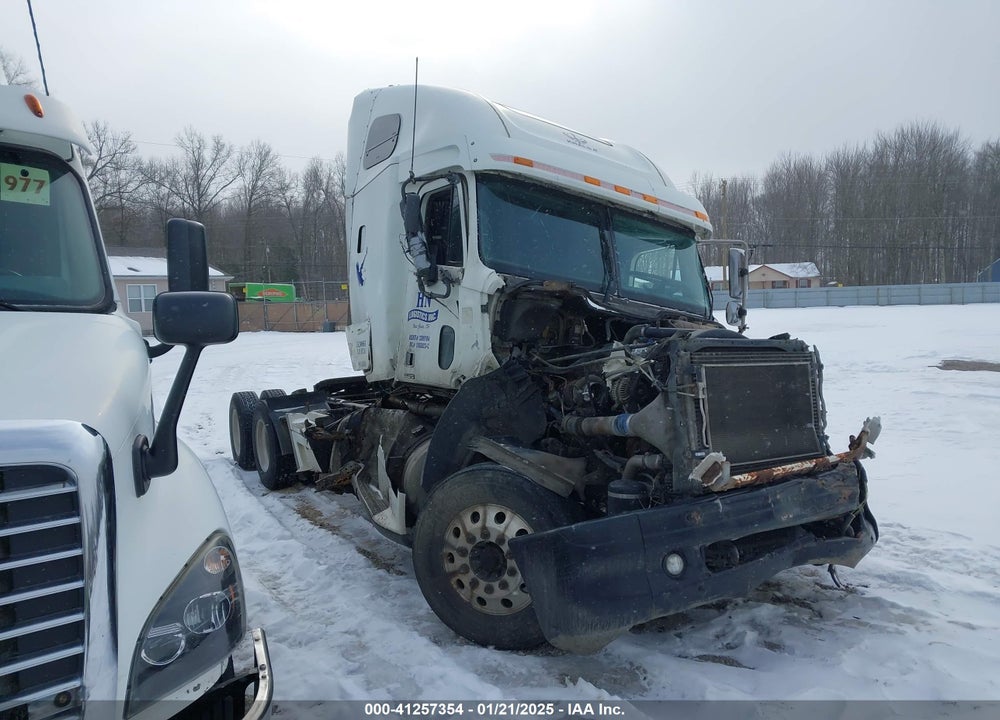 2003 FREIGHTLINER COLUMBIA COLUMBIA VIN: 1FUJA6CG43LK30861