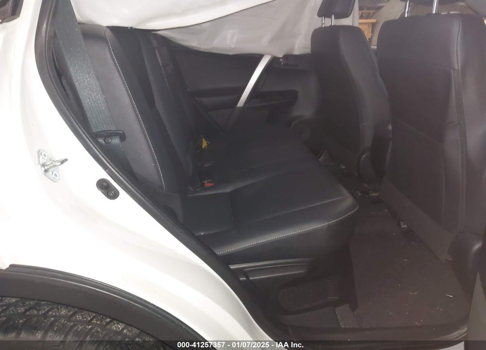 2016 TOYOTA RAV4 HYBRID LIMITED VIN: JTMDJREV4GD032380