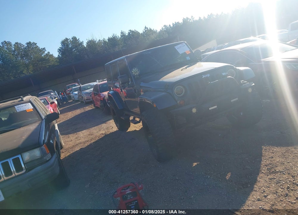 2008 JEEP WRANGLER UNLIMITED SAHARA VIN: 1J4GA59168L518168