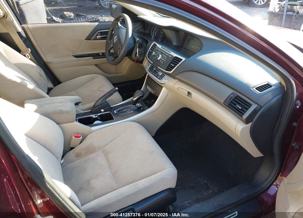 2013 HONDA ACCORD LX VIN: 1HGCR2F39DA096292