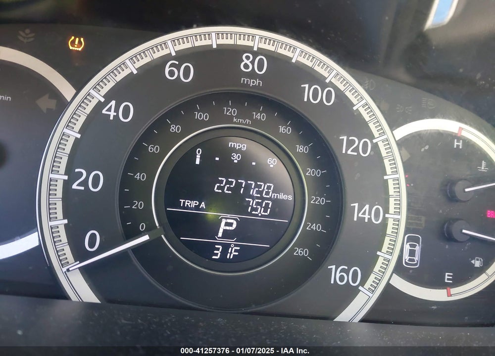 2013 HONDA ACCORD LX VIN: 1HGCR2F39DA096292