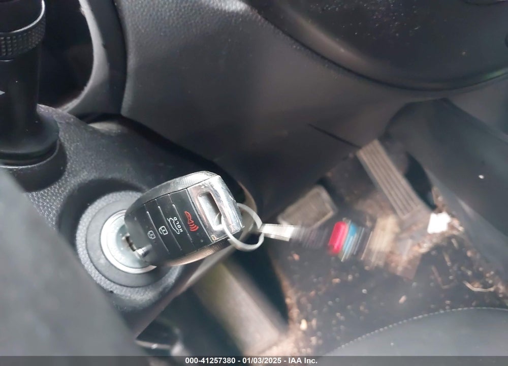2018 KIA SOUL VIN: KNDJN2A27J7506841