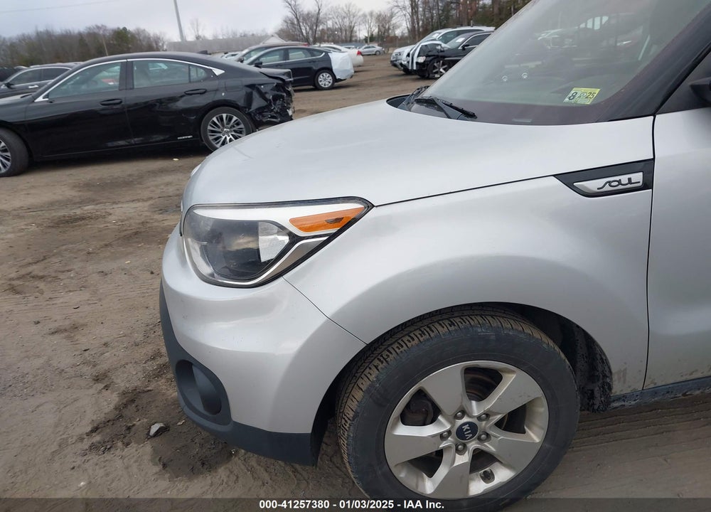 2018 KIA SOUL VIN: KNDJN2A27J7506841