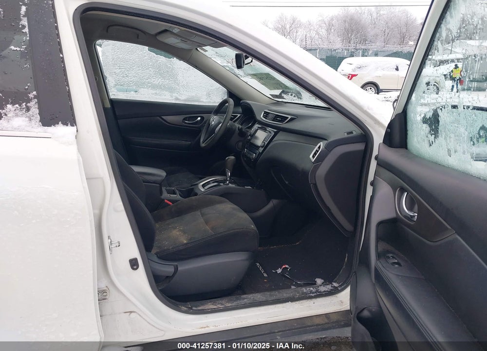 2015 NISSAN ROGUE SV VIN: 5N1AT2MVXFC766852