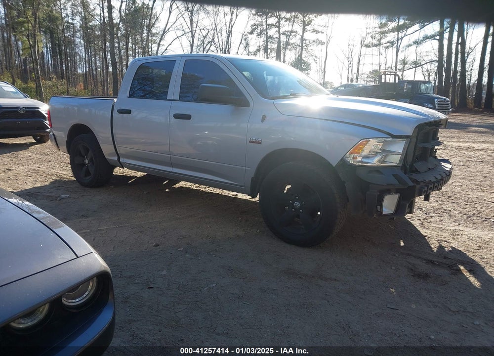 2014 RAM 1500 EXPRESS VIN: 1C6RR6KT0ES269304