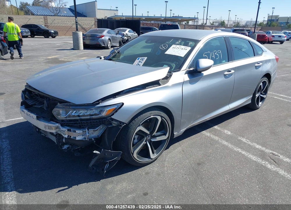2019 HONDA ACCORD VIN: 1HGCV1F3XKA175523