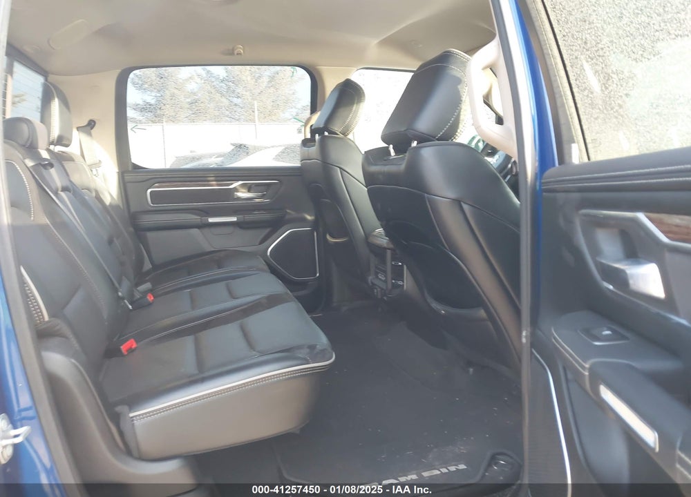 2019 RAM 1500 LAIE  4X4 5'7 BOX VIN: 1C6SRFJT5KN786773