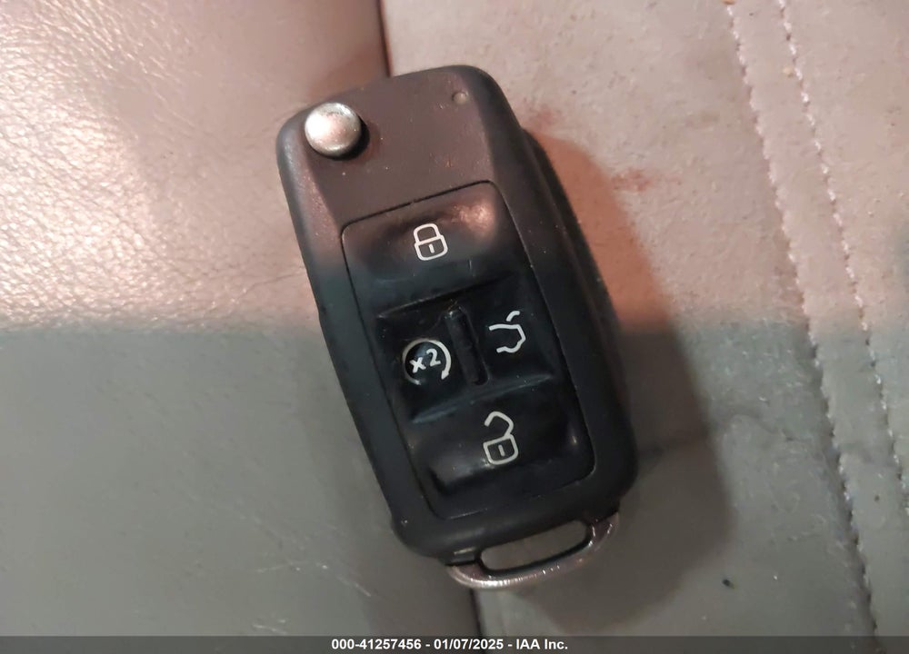 2012 VOLKSWAGEN PASSAT 2.5L SEL PREMIUM VIN: 1VWCP7A32CC082680
