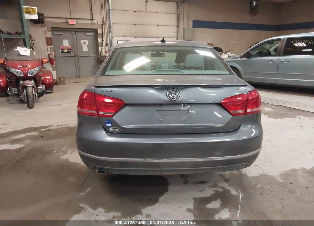 2012 VOLKSWAGEN PASSAT 2.5L SEL PREMIUM VIN: 1VWCP7A32CC082680