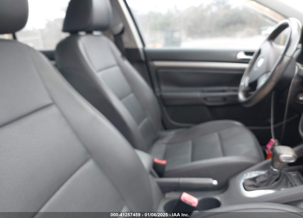 2009 VOLKSWAGEN JETTA SE VIN: 3VWRM71K69M136175