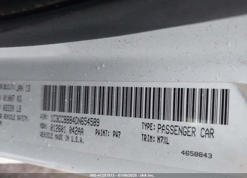 2013 CHRYSLER 200 VIN: 1C3CCBBB4DN654589