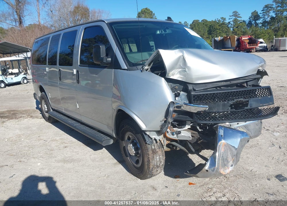 2018 CHEVROLET EXPRESS 2500 LT VIN: 1GAWGFFG0J1242384