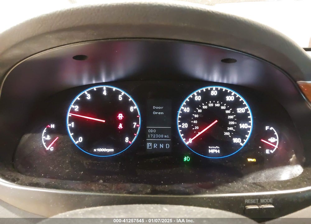 2008 HYUNDAI AZERA LIMITED VIN: KMHFC46F08A265569