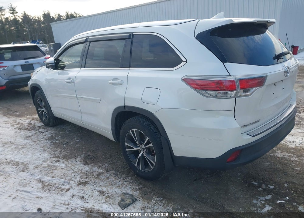2016 TOYOTA HIGHLANDER XLE V6 VIN: 5TDJKRFH9GS240476