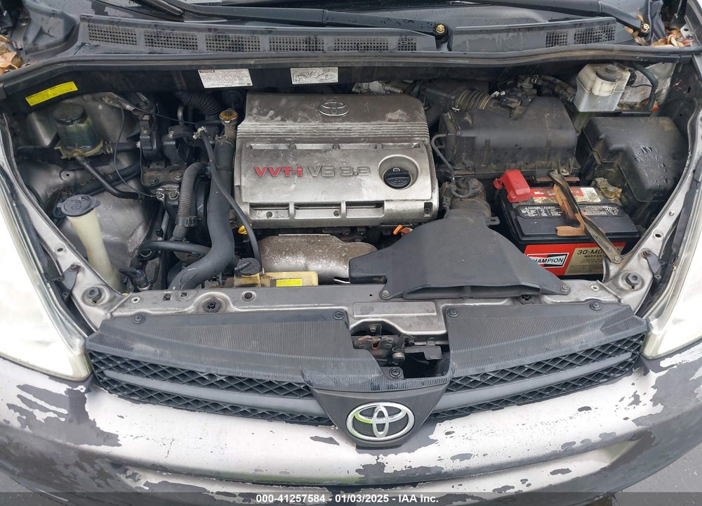 2004 TOYOTA SIENNA LE VIN: 5TDZA23C84S144064