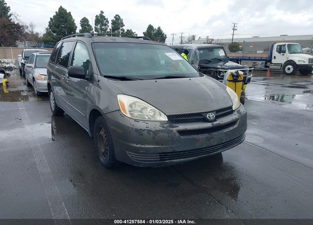 2004 TOYOTA SIENNA LE VIN: 5TDZA23C84S144064