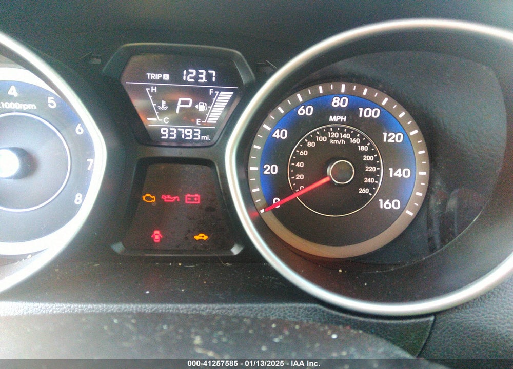 2014 HYUNDAI ELANTRA LIMITED VIN: KMHDH4AE4EU092690