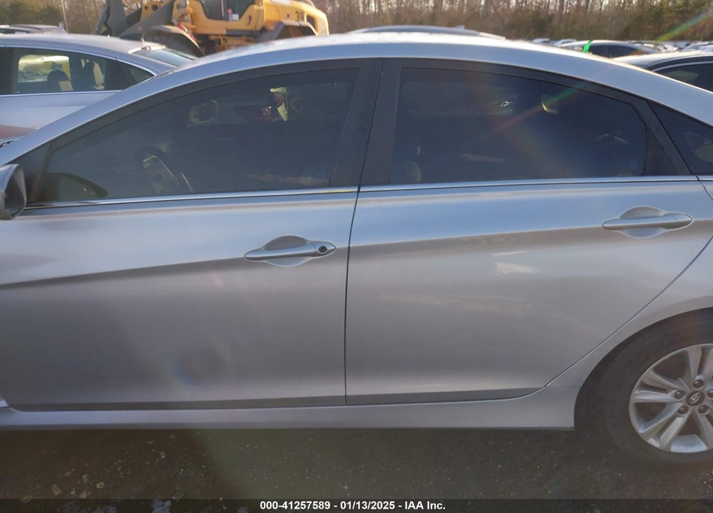 2014 HYUNDAI SONATA GLS VIN: 5NPEB4AC8EH915754