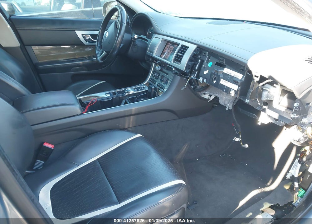 2013 JAGUAR XF SUPERCHARGED VIN: SAJWA0HE5DMS81686