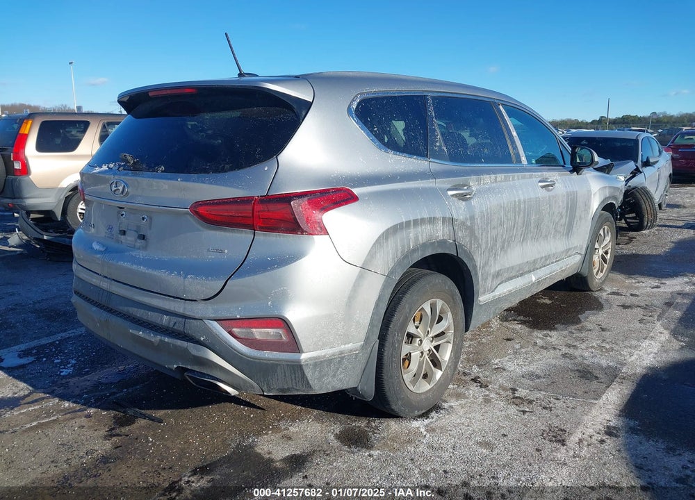 2020 HYUNDAI SANTA FE SE VIN: 5NMS2CAD0LH244452