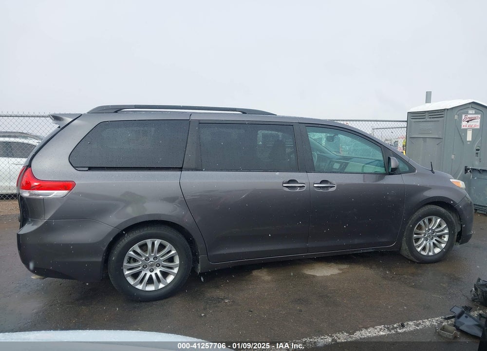 2014 TOYOTA SIENNA XLE LIMITED VIN: 5TDYK3DC7ES459890